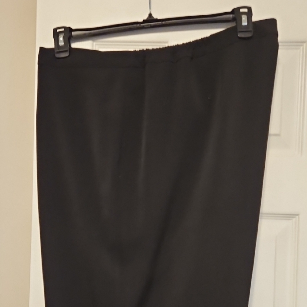 Kasper Classic Black Dress Pant